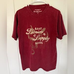 Womens Ariat Burgundy Graphic Tee small
